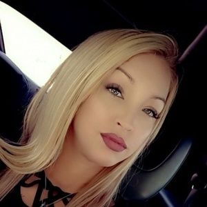 Meet your Posher, Stacie